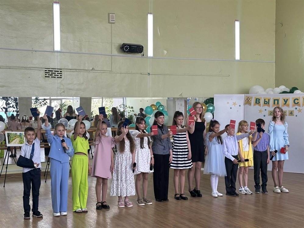 В Ульяновской области началась пора отчетных концертов и выпускных вечеров
