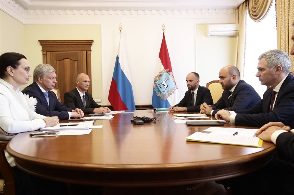 Алексей Русских обсудил с главой Самарской области расширение сотрудничества