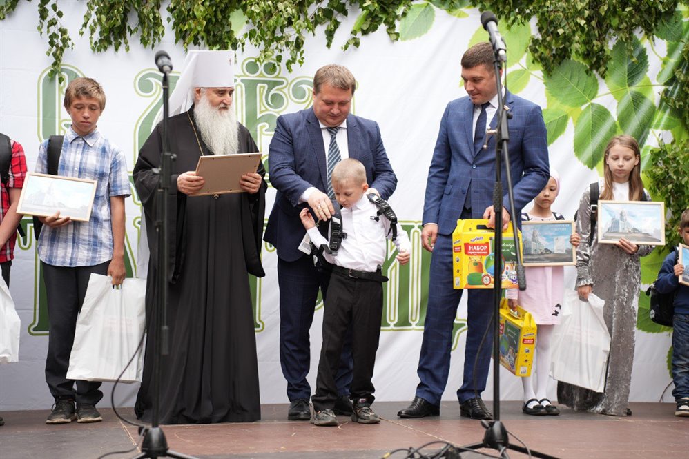 В Ульяновской области продолжается акция «Помоги собраться в школу»