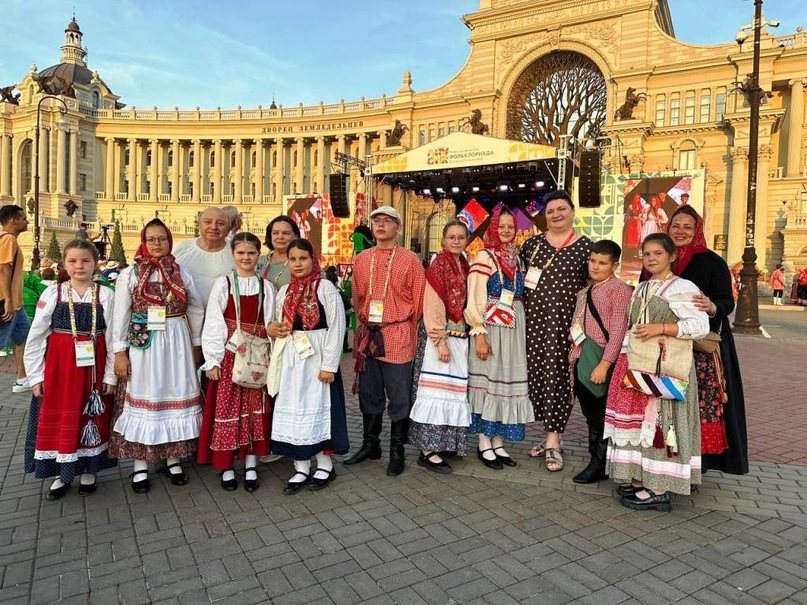 Ульяновский ансамбль представил регион на II Всероссийской детской фольклориаде
