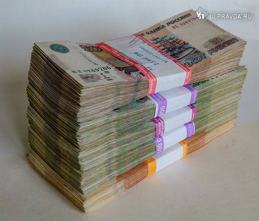 Три фальшивые купюры обнаружены в банках Ульяновска