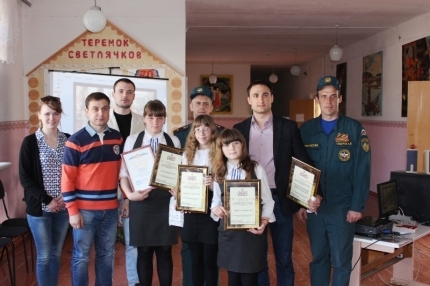 Погода в александровке ульяновской. Село Александровка Ульяновская область Мелекесский район. Село Бирля Ульяновская область Мелекесский район. Александровка школа Мелекесский район. МОУ СОШ Александровка Мелекесский район Ульяновская область.