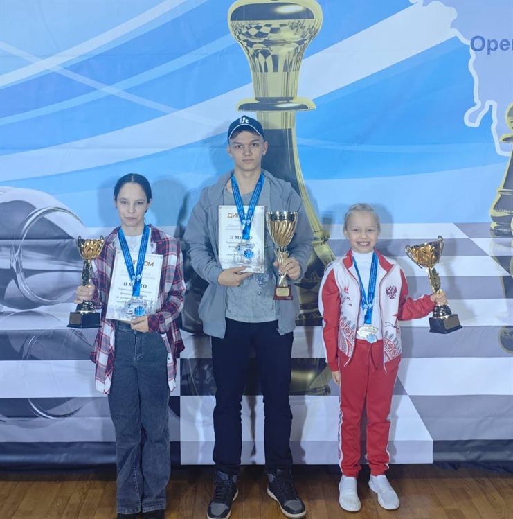 Юные ульяновские шахматисты завоевали медали на окружном турнире
