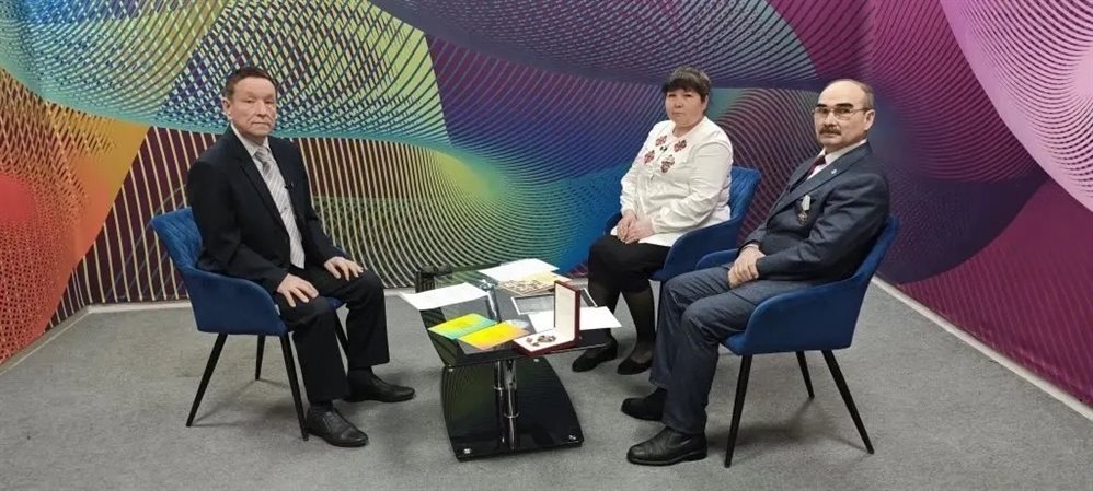 Гость в студии. Семья Грузиных о сохранении чувашского языка в Ульяновской области