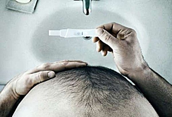 Сеть взорвали фото живота во время беременности двойней в сравнении с одним ребенком