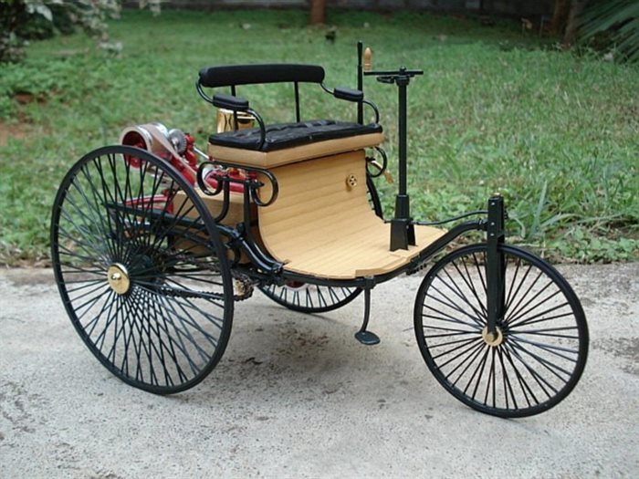 Daimler Motor car 1886