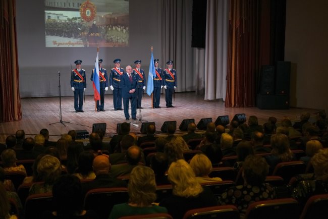 Военкомат ульяновск. Военный комиссар Ульяновской области Пожарский. Военный комиссар Ульяновской области. Военные комиссары Ульяновска. Зам военного комиссара Ульяновской области.