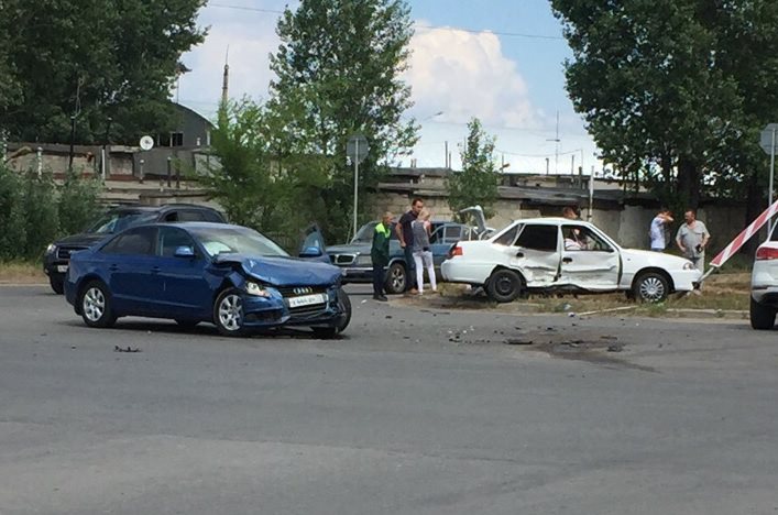 Типичное заволжье. ДТП В Заволжье Нижегородской области. ДТП В Заволжье Нижегородской. Дорожные происшествия в г. Заволжье.