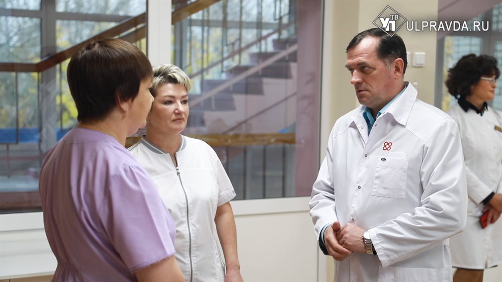 Прокуратура и депутаты Заксобрания разбираются в ситуации с зарплатами персонала больницы