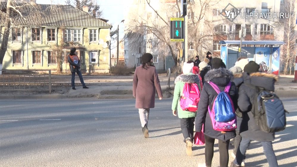 На дорогах Ульяновска дежурят родители школьников