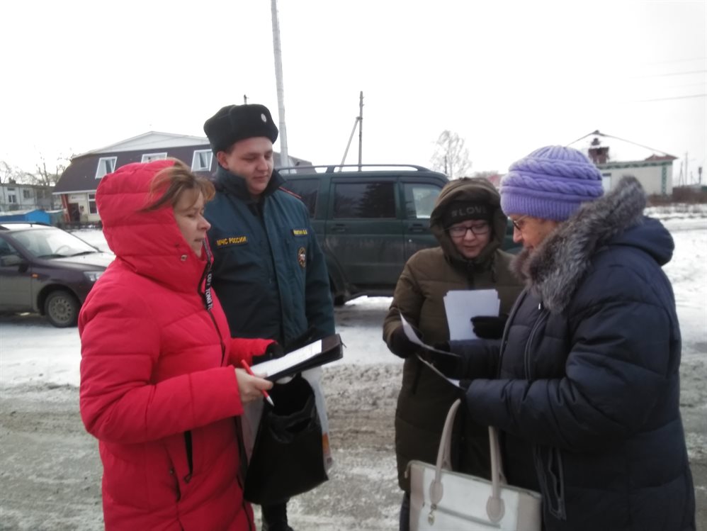 Накануне Нового года спасатели провели противопожарные рейды во всех районах Ульяновска