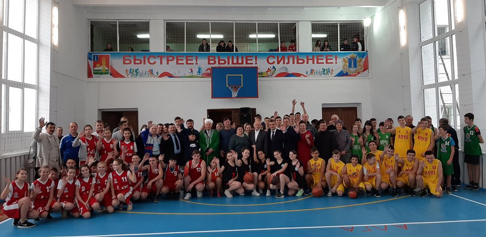Спортшколу в Старой Кулатке ремонтировали всей Россией и открыли под Новый год