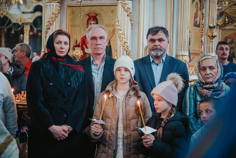 Губернатор Сергей Морозов поздравил ульяновцев с Крещением