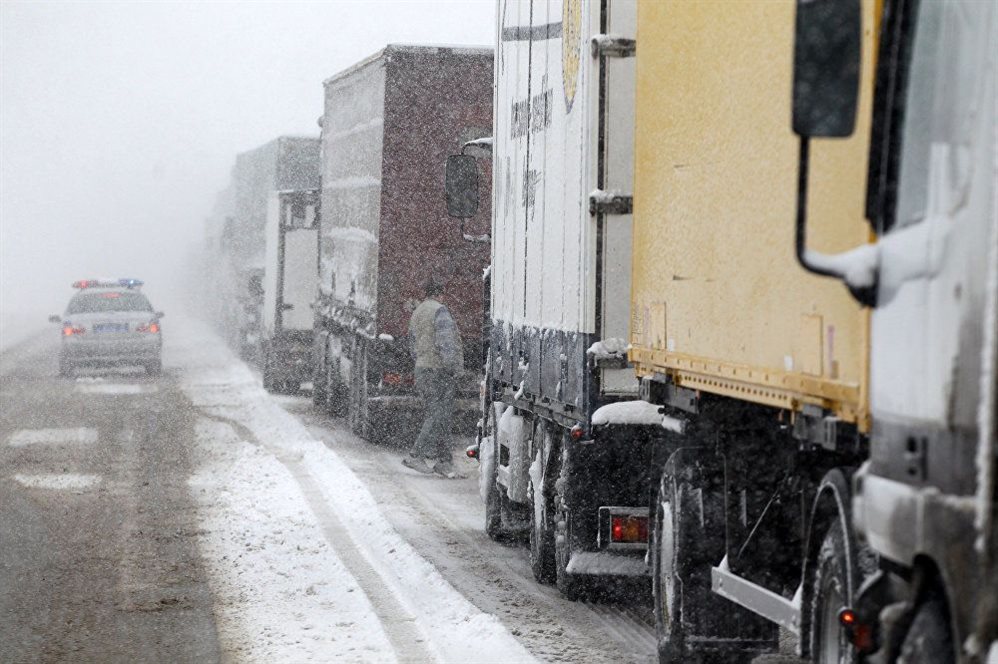 В Ульяновской области ограничили движение грузового и пассажирского транспорта
