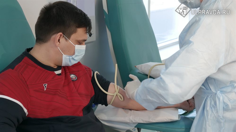 Нехватки не будет. Ульяновские волонтеры помогают станции переливания крови