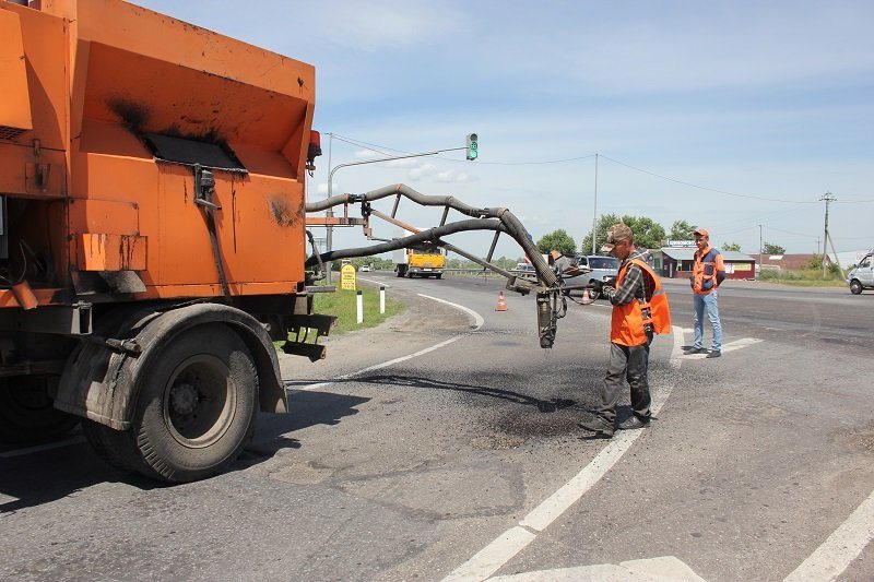Дорожники Ульяновска приступили к ремонту дорог струйно-инъекционным способом