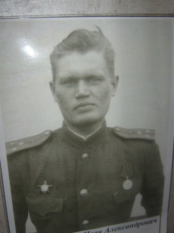 Отец бережной. Фото отца 69 лет военного. Чкаловское пап фото.