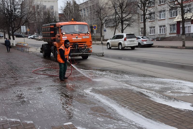 Во всех районах Ульяновска пройдёт тотальная дезинфекция общественных мест