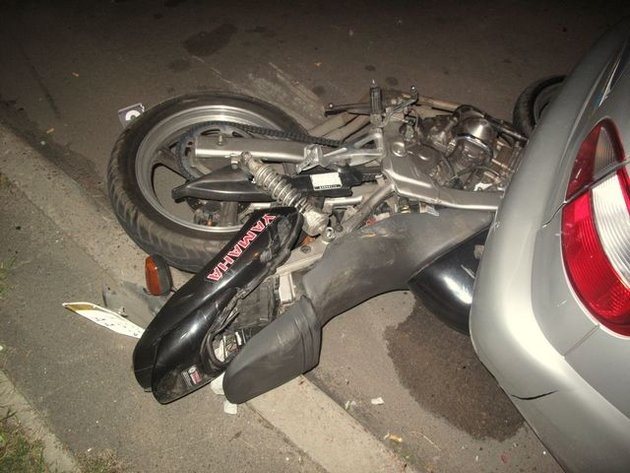 В Заволжье столкнулись иномарка и мотоцикл. Пострадал человек