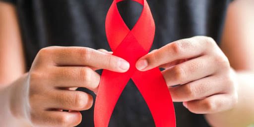 Специалисты ульяновского Центра СПИД в период пандемии COVID-19 призывают не забывать о ВИЧ