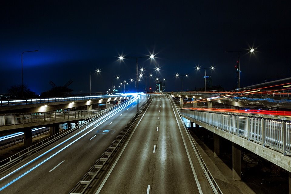 На дорогах станет светлее. На ульяновских трассах региона установят линии электроосвещения