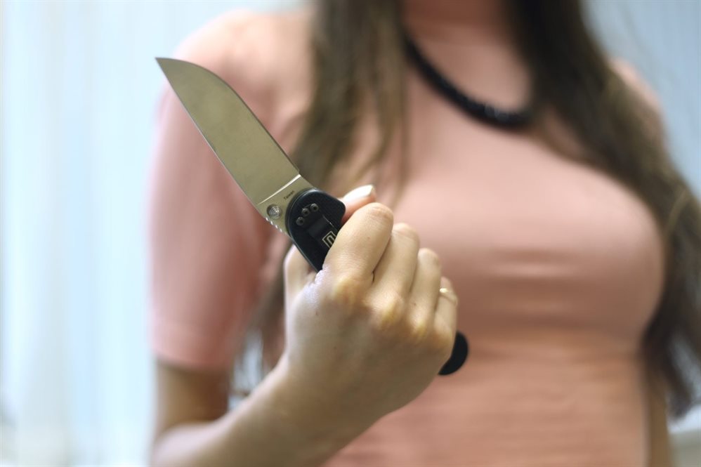 Жительница региона, напавшая с ножом на мужа, проведёт в тюрьме 4 года
