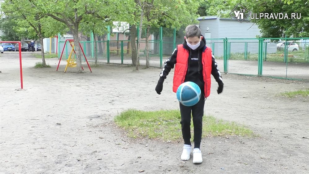Юный ульяновский спортсмен победил в конкурсе по футбольному фристайлу