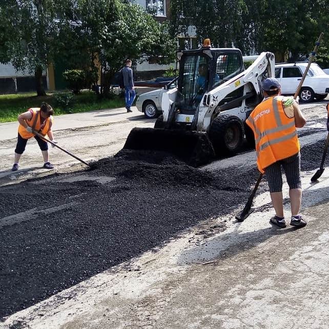 На 27 участках дорог в Ульяновске ведётся ремонт