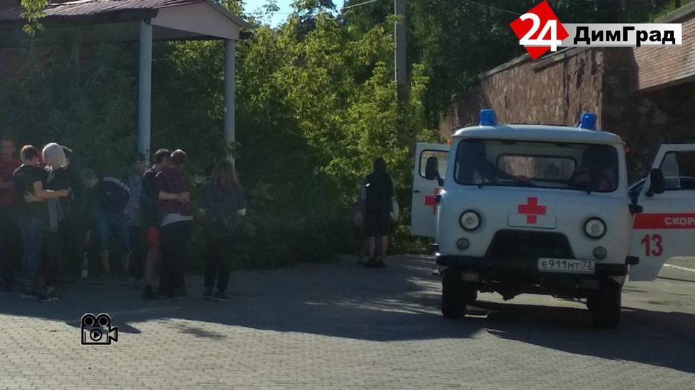 Упавший с крыши в Димитровграде подросток остался жив