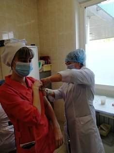 В Ульяновском областном центре специализированных видов медпомощи началась прививочная кампания от гриппа