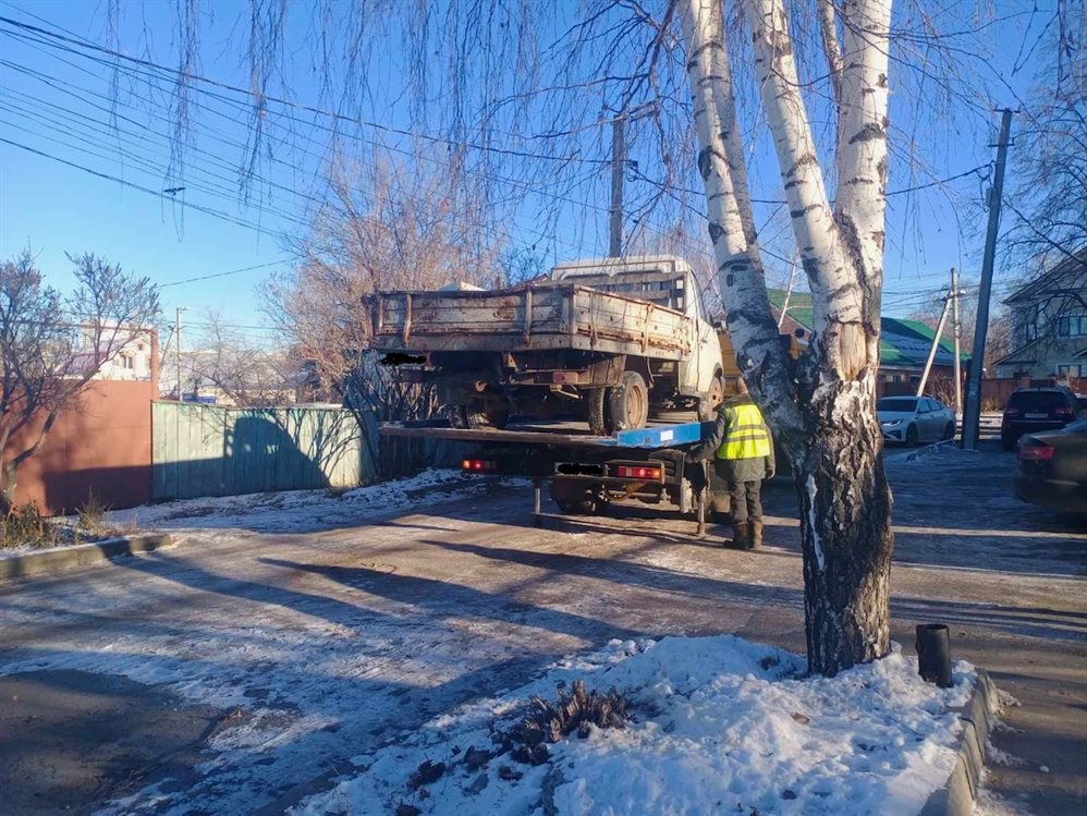 С улиц Ульяновска убрали три брошенных автомобиля