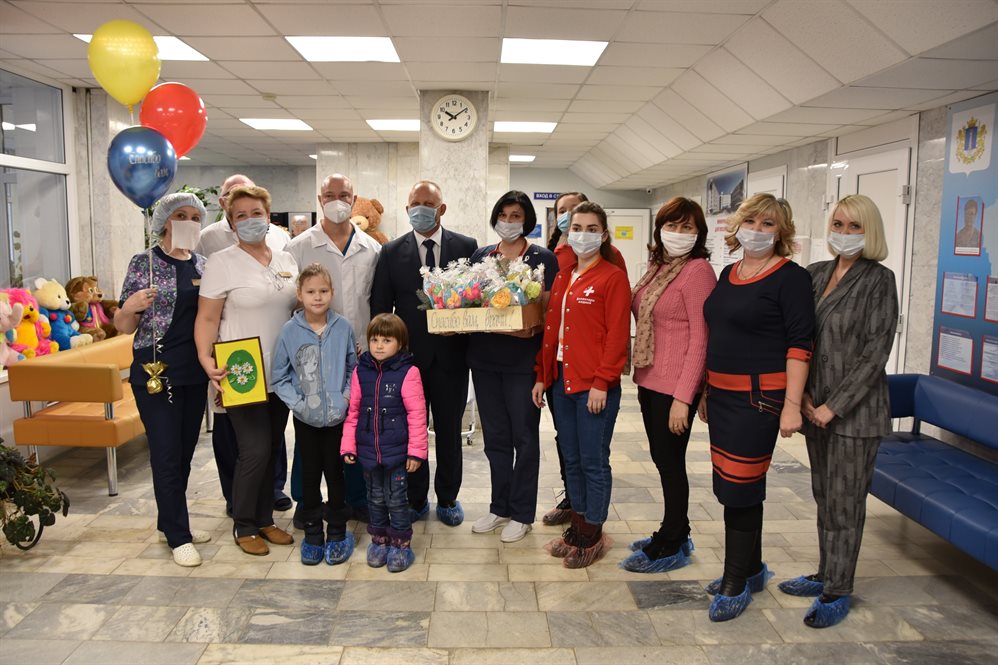 Многодетные семьи Ульяновска присоединились к акции «Спасибо врачам»