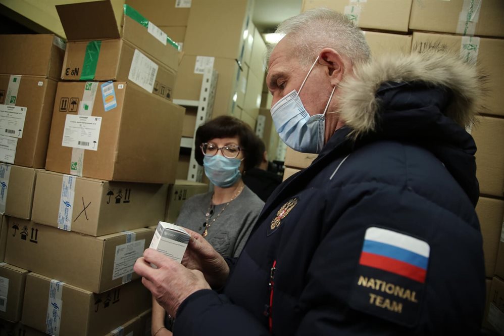 500 комплектов вакцин от коронавируса поступили в Ульяновскую область