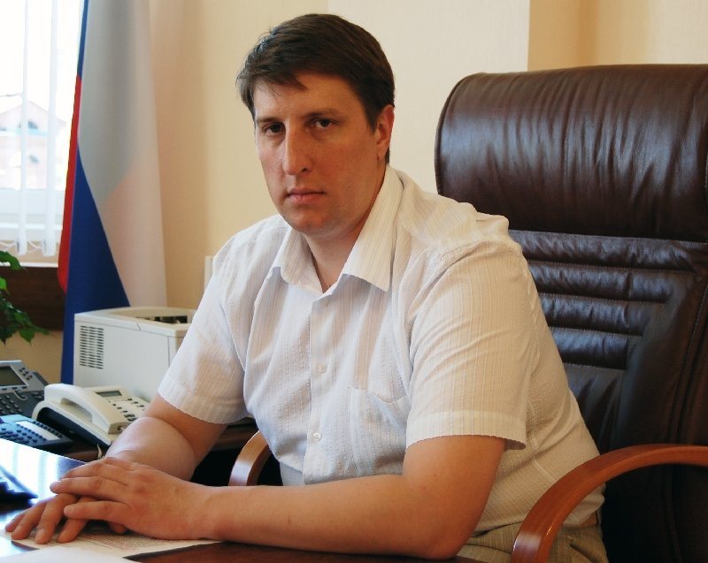 Управляющий Ульяновским отделением Пенсионного фонда России поздравляет земляков с Новым годом