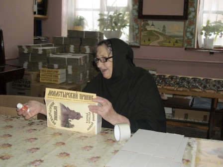 Монастырские пряники пекут раз в году - к престольному празднику